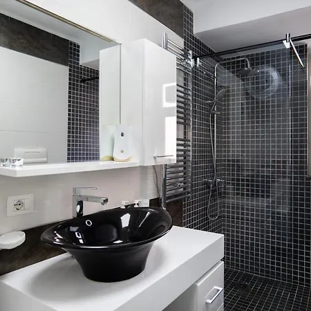 Enxhi's Appartement Tirana